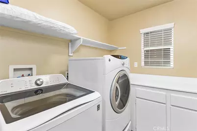 7101 Lemon Grass Avenue, Eastvale, CA 92880 - Photo 23