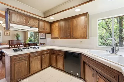 320 Delle, Crestline, CA 92325 - Photo 17