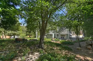 23720 Hillside, Crestline, CA 92325 - Photo 33