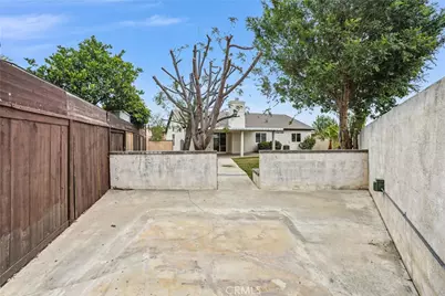 2869 W Esperanza, Rialto, CA 92377 - Photo 27