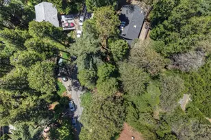 23940 Cresta Dr, Crestline, CA 92325 - Photo 35