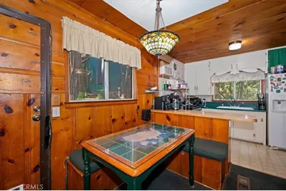 23940 Cresta Drive, Crestline, CA 92325 - Photo 15