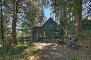 23940 Cresta Dr, Crestline, CA 92325 - Photo 31