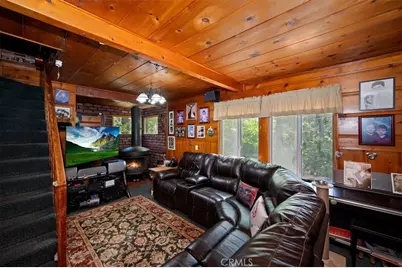 23940 Cresta Drive, Crestline, CA 92325 - Photo 9