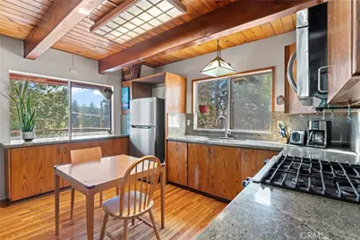 26509 Lake Forest Drive, Twin Peaks, CA 92391 - Photo 7