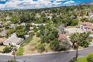 2415 Sierra, Upland, CA 91784 - Photo 5