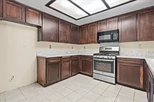18298 Danbury, Hesperia, CA 92345 - Photo 13