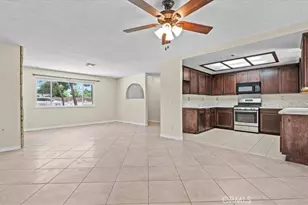 18298 Danbury, Hesperia, CA 92345 - Photo 11
