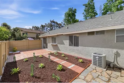 11 Fairside, Irvine, CA 92614 - Photo 25