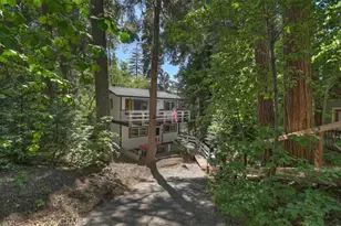 802 Knight Ct, Lake Arrowhead, CA 92352 - Photo 3