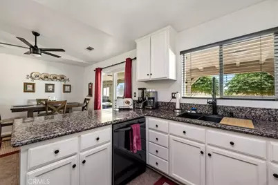 11362 Sonora, Phelan, CA 92371 - Photo 13