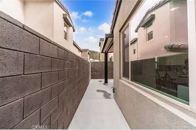 16022 Sunny Court, Fontana, CA 92336 - Photo 29