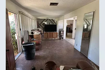 1875 Vine, San Bernardino, CA 92411 - Photo 5