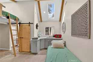 605 Pyramid Dr, Crestline, CA 92325 - Photo 21