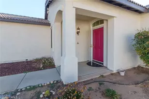 13900 Nelliebell, Victorville, CA 92392 - Photo 3