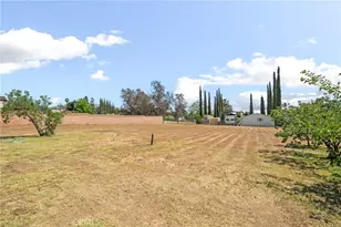 35209 Avenue E, Yucaipa, CA 92399 - Photo 33
