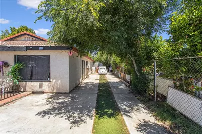 24546 E Little 3rd, San Bernardino, CA 92410 - Photo 3