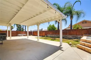 27442 Barcelona, Corona, CA 92883 - Photo 23