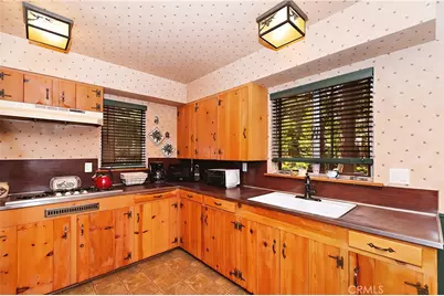 157 Bret Harte Road, Lake Arrowhead, CA 92352 - Photo 9