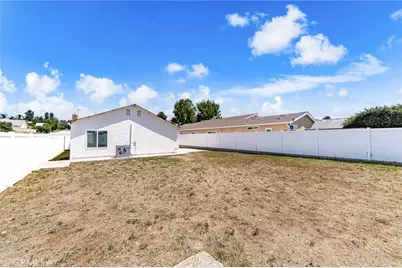 17242 Chicago, Yorba Linda, CA 92886 - Photo 25