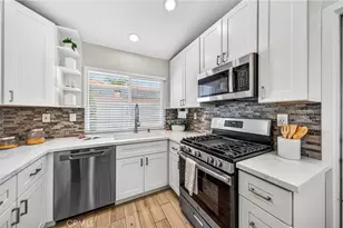 9290 Hot Springs, Corona, CA 92883 - Photo 5