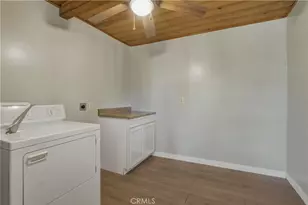 22980 Crest Forest, Crestline, CA 92325 - Photo 17