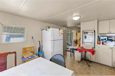 2075 W Rialto #29, San Bernardino, CA 92410 - Photo 5