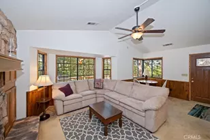 955 Coulter Pine, Crestline, CA 92325 - Photo 9