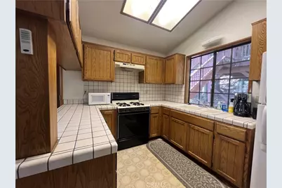 955 Coulter Pine, Crestline, CA 92325 - Photo 7