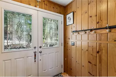 582 Grass Valley Court, Lake Arrowhead, CA 92352 - Photo 5