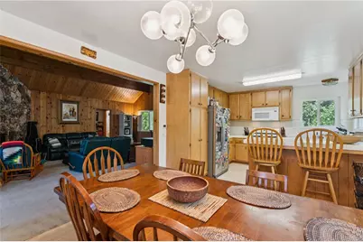 582 Grass Valley Court, Lake Arrowhead, CA 92352 - Photo 11