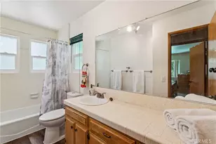 582 Grass Valley Ct, Lake Arrowhead, CA 92352 - Photo 17
