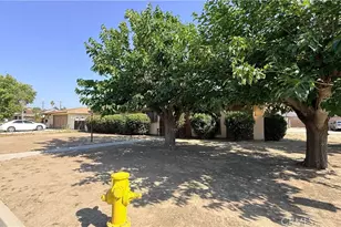 42055 Harmony Dr, Hemet, CA 92544 - Photo 5