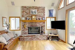 292 N Fairway, Lake Arrowhead, CA 92352 - Photo 5