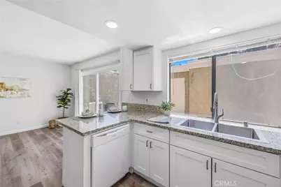 2061 W Redlands Boulevard #18C, Redlands, CA 92373 - Photo 15