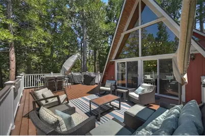 349 Castle Gate, Lake Arrowhead, CA 92352 - Photo 3