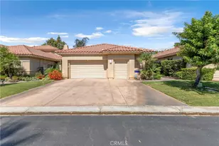 140 Kavenish, Rancho Mirage, CA 92270 - Photo 3