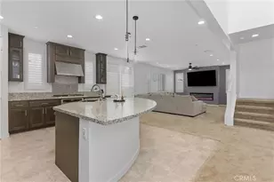 34942 S Serrano Sq, Yucaipa, CA 92399 - Photo 11