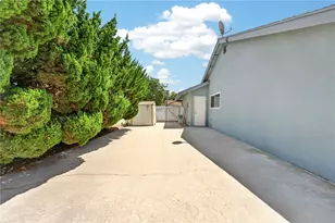 922 S Eureka, Redlands, CA 92373 - Photo 27
