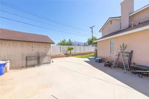 33852 Glenoaks, Yucaipa, CA 92399 - Photo 29