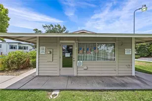 1366 Woodbrook Way, Corona, CA 92882 - Photo 47