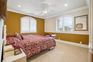 9229 Stoakes, Downey, CA 90240 - Photo 41