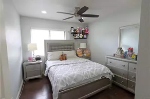 911 Homestead Rd, Corona, CA 92878 - Photo 17