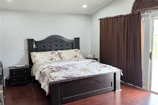 911 Homestead Rd, Corona, CA 92878 - Photo 11