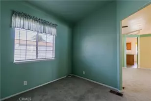 10961 Desert Lawn Dr (217 Oak), Calimesa, CA 92320 - Photo 5