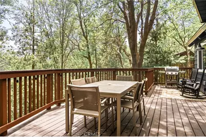 27363 Elmwood Drive, Lake Arrowhead, CA 92352 - Photo 17
