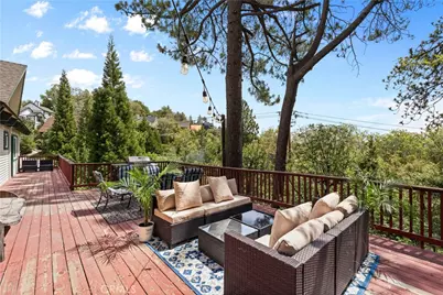 943 Nadelhorn, Lake Arrowhead, CA 92352 - Photo 17