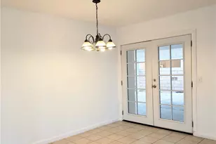 357 W Woodcrest St, Rialto, CA 92376 - Photo 3