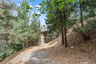 1334 St Anton, Lake Arrowhead, CA 92352 - Photo 7