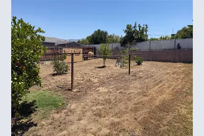 7237 Olive St, Highland, CA 92346 - Photo 17